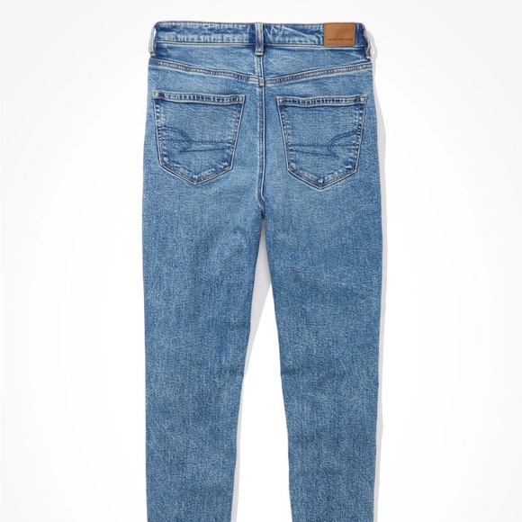 Jeans - Picture 2 of 3